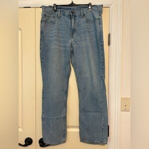 Men’s old navy jeans. Size 38x32.